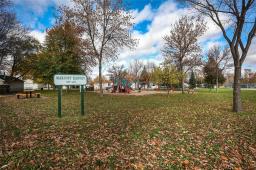 948 Byng Place, Winnipeg, MB R3T0Y5 Photo 17
