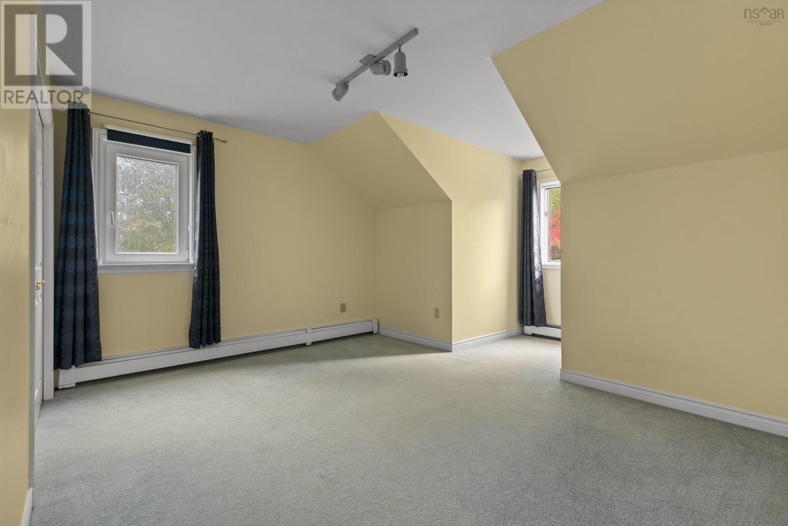 Property 29 of 51 of 173 Dempster Crescent