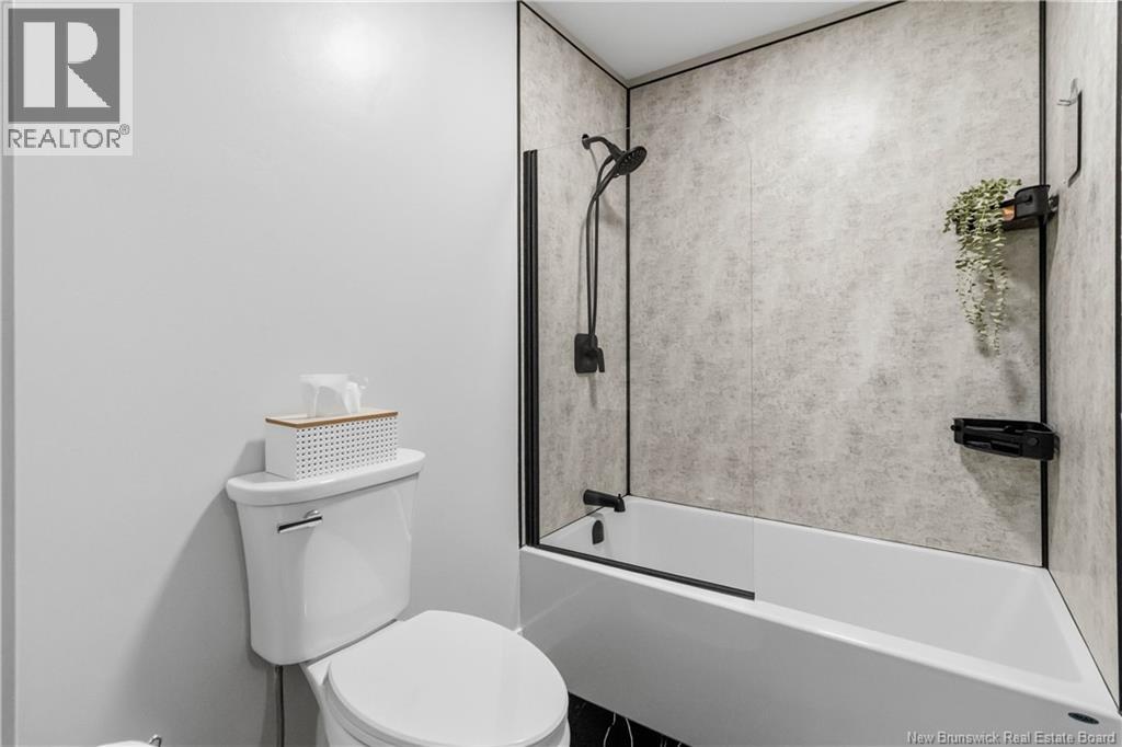 97 Lorette Street - Thumbnail 27