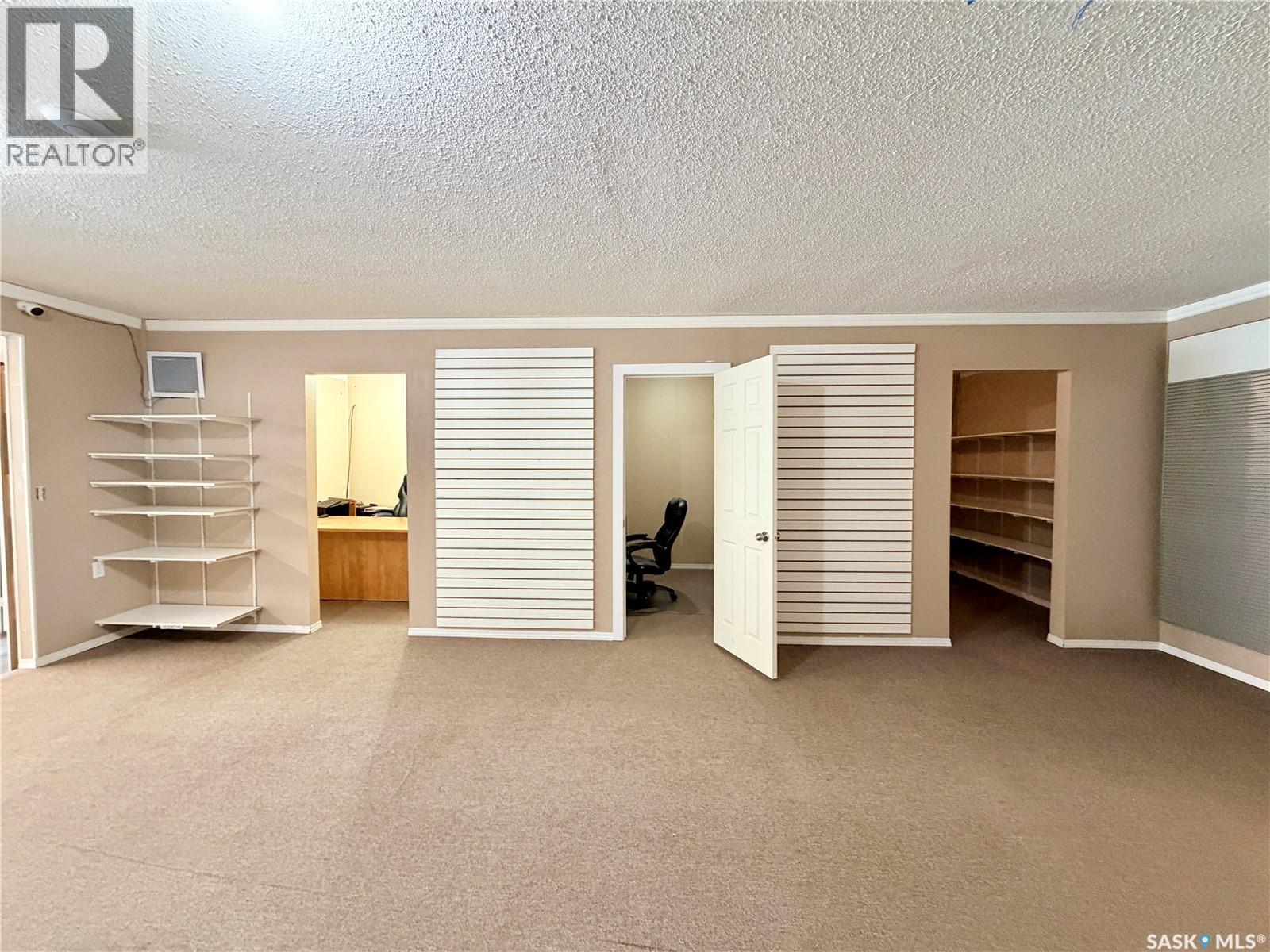4819 Herald STREET, Macklin — photo 9