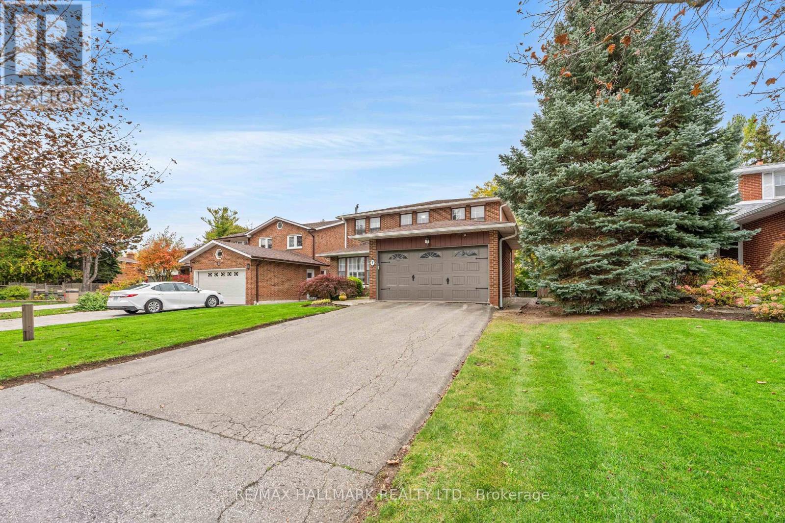 7 Charnwood Place, Markham, ON photo 3