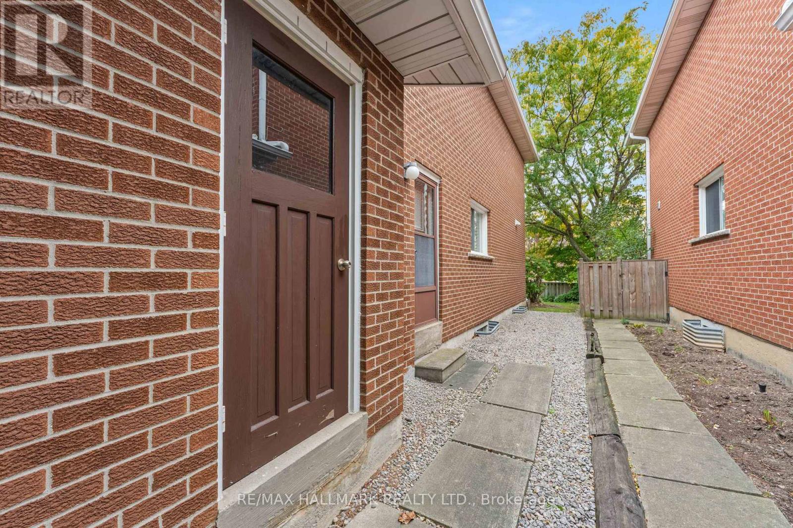 7 Charnwood Place, Markham, ON photo 49