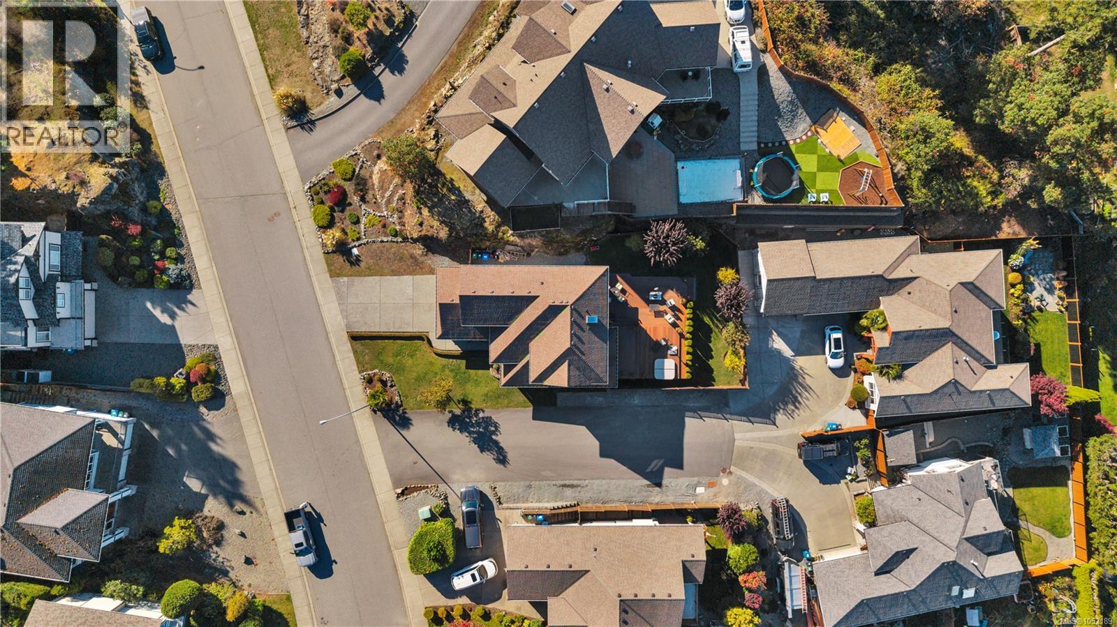 5534 Cliffside Rd, Nanaimo - Image 1