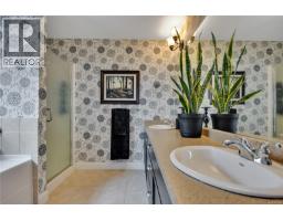 5534 Cliffside Rd, Nanaimo, BC V9T6R3 Photo 17