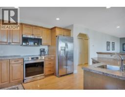 Bedroom - 5534 Cliffside Rd, Nanaimo, BC V9T6R3 Photo 8