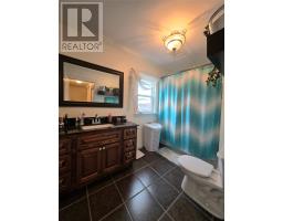 16 Pioneer Street thumbnail 16