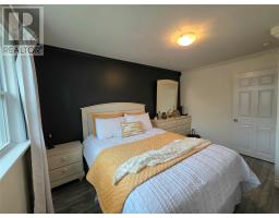 16 Pioneer Street thumbnail 18