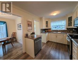 16 Pioneer Street thumbnail 9