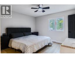 235 Highfield Avenue, photo 12