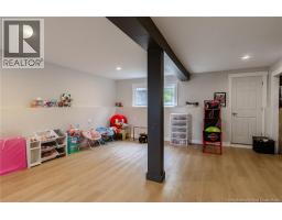 235 Highfield Avenue, photo 20