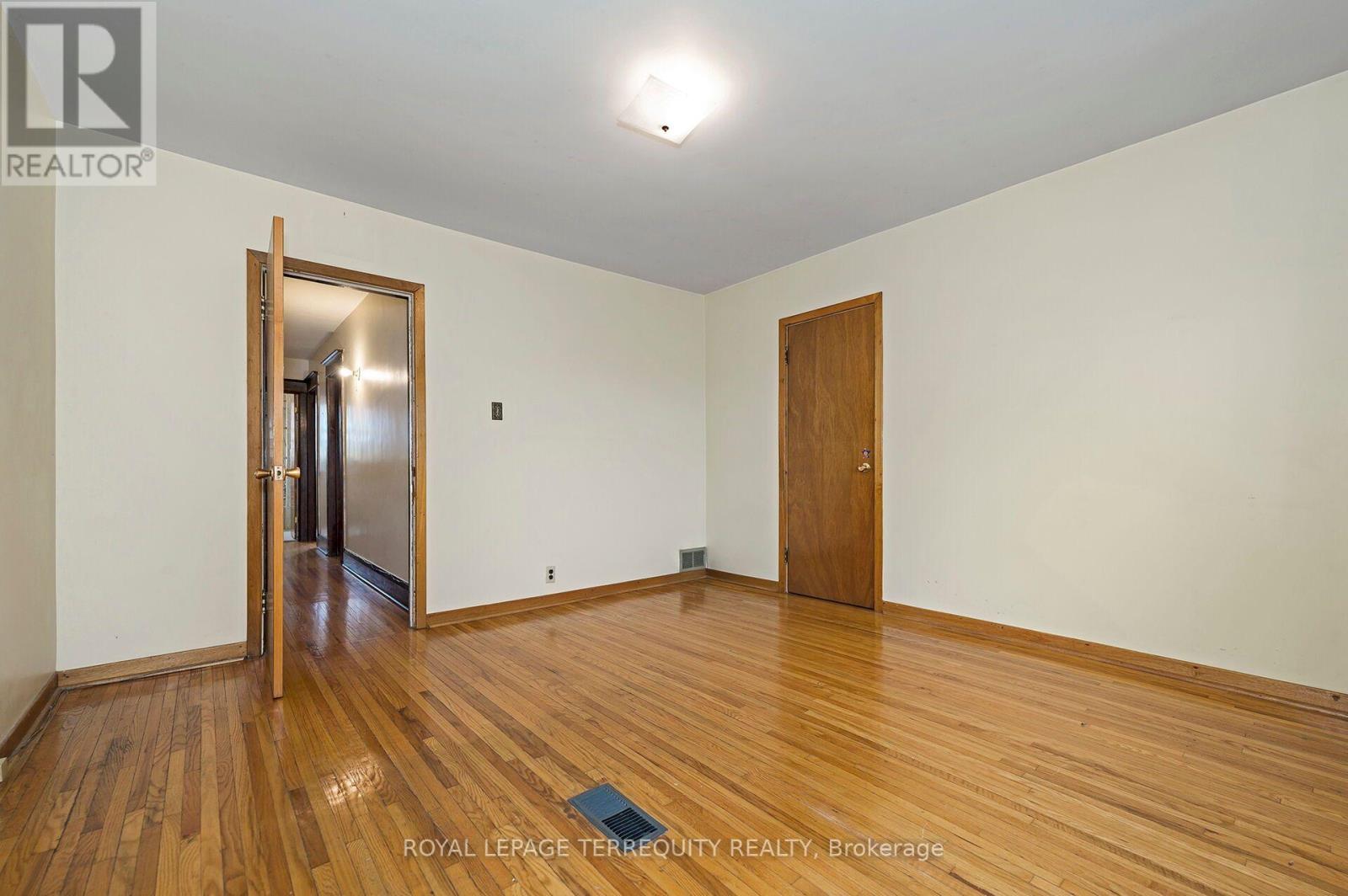 209 Caledonia Road, Toronto, ON photo 20