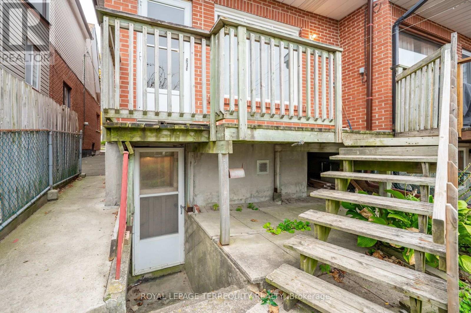 209 Caledonia Road, Toronto, ON photo 29