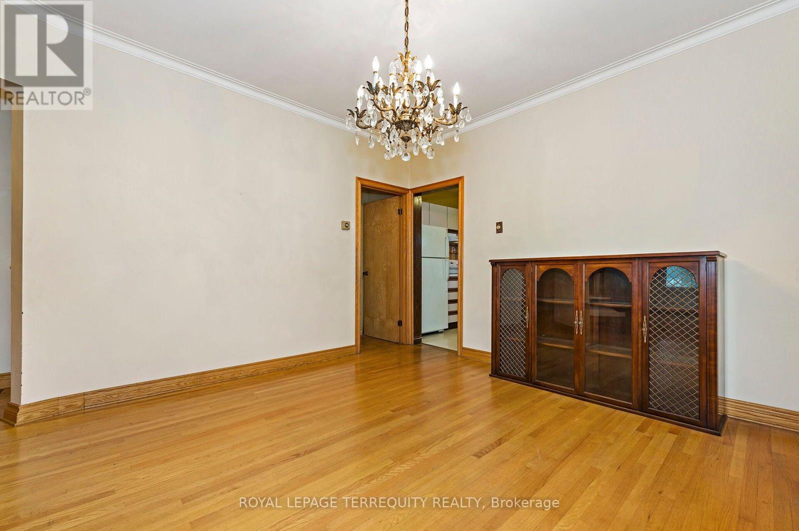 209 Caledonia Road, Toronto, ON photo 7