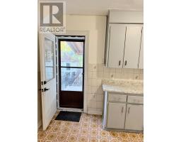 241 Dunraven Drive, Toronto, ON M6M1H8 Photo 19