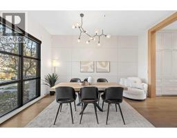 5pc Bathroom - 1945b 25 Avenue Sw, Calgary, AB T2T1A6 Photo 6
