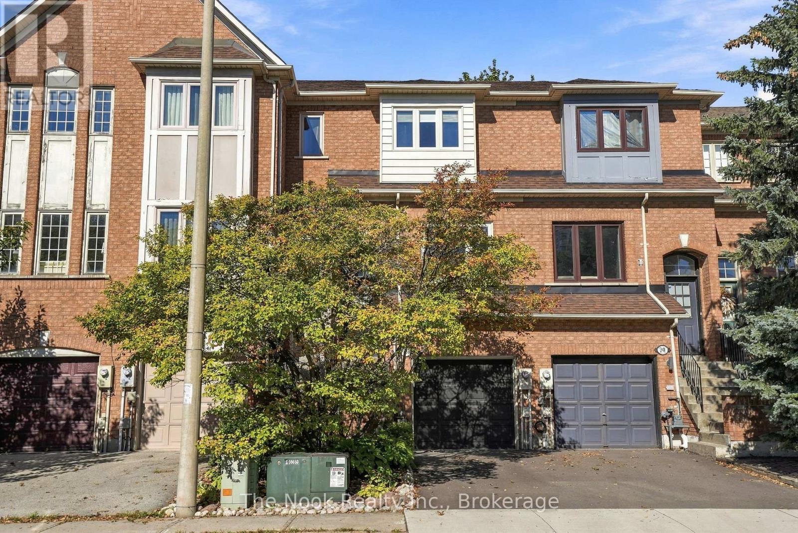 Photo of 32 Harbourview Crescent