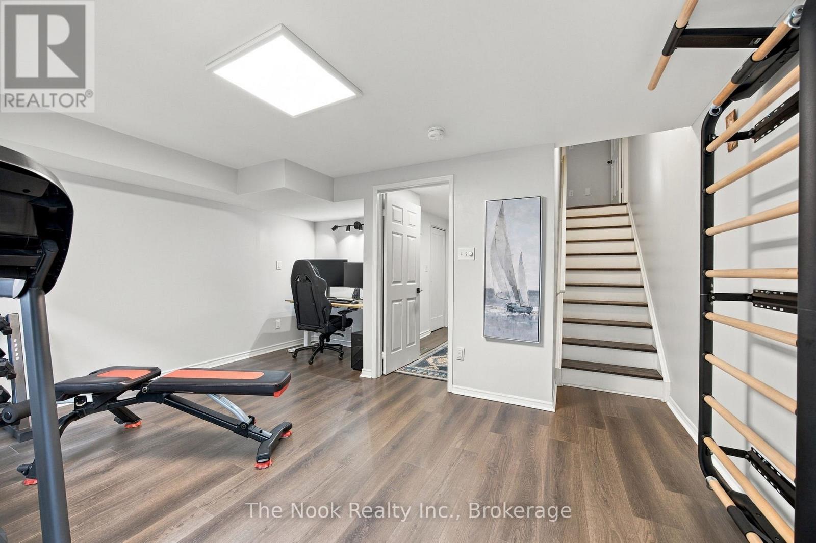 32 Harbourview Crescent, Toronto, ON photo 35