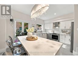 32 Harbourview Crescent, Toronto, ON M8V4A7 Photo 15