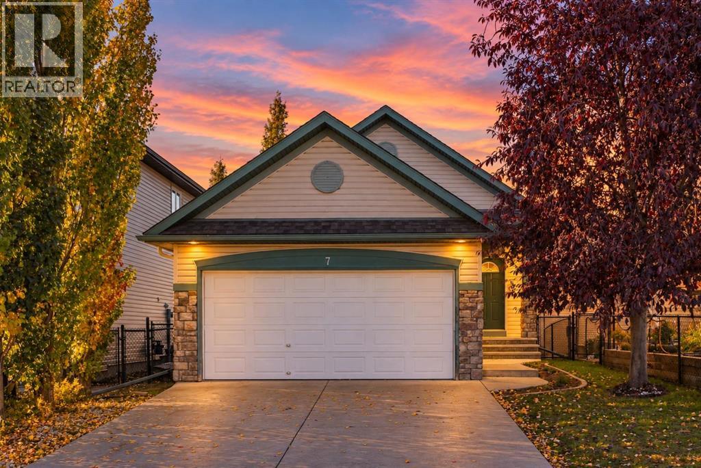7 Royal Birch Green NW
