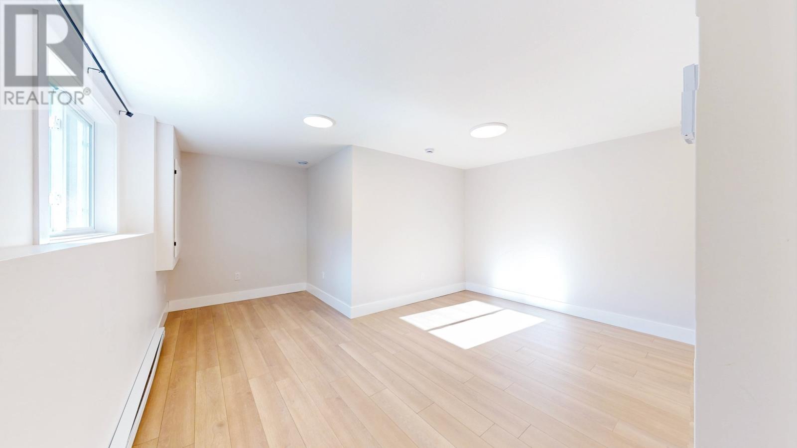 11 Willenhall Place - 17
