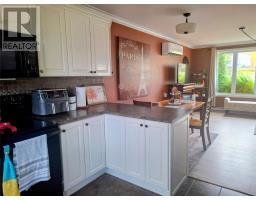 31 Forest Road thumbnail 11