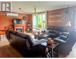 31 Forest Road thumbnail 6