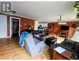31 Forest Road thumbnail 7