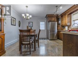 12 Aspen Road thumbnail 4