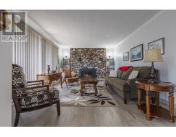 12 Aspen Road thumbnail 7