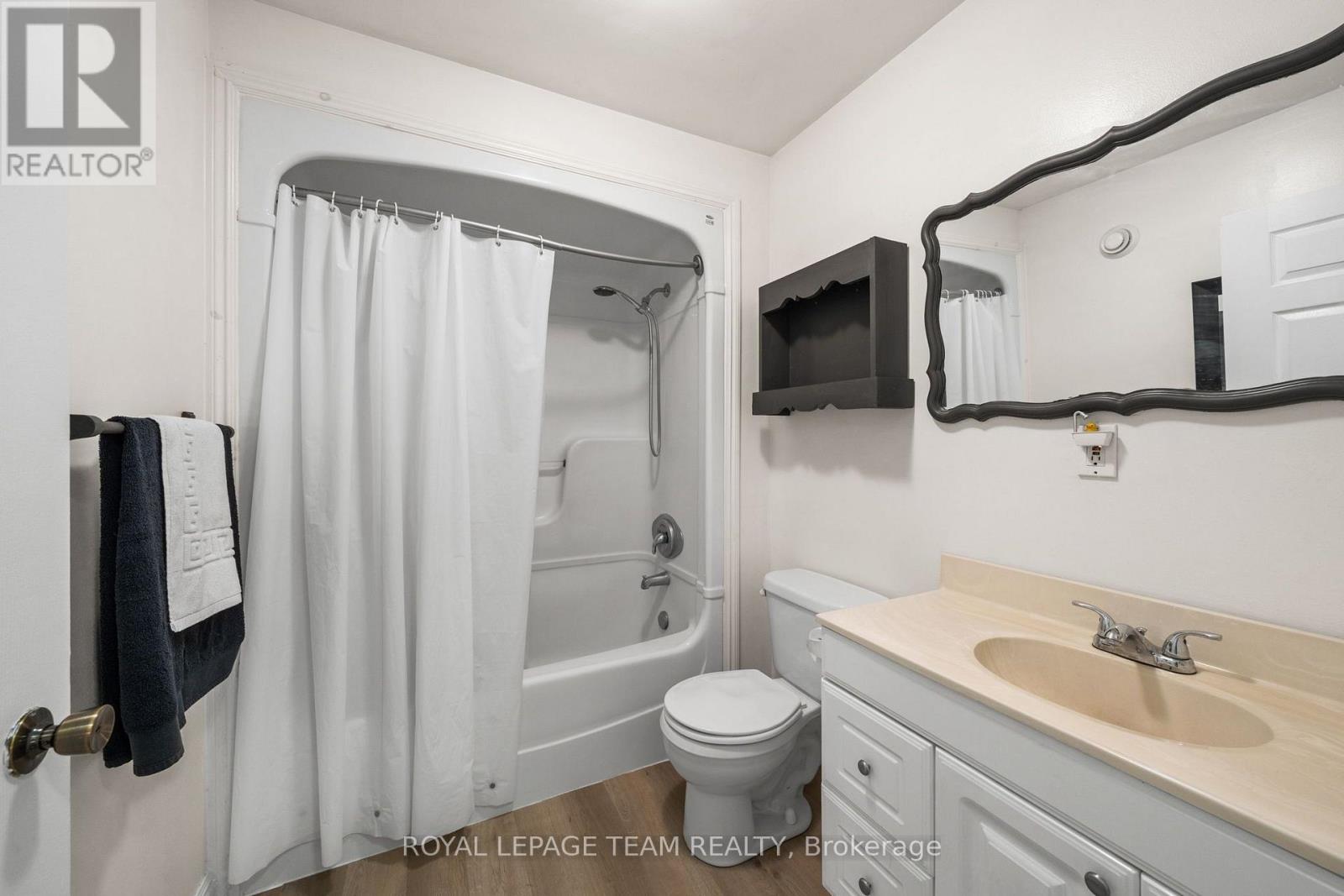 5630 SKAKUM ROAD - 21