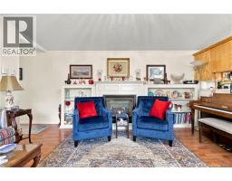48 Barrington Road, photo 9