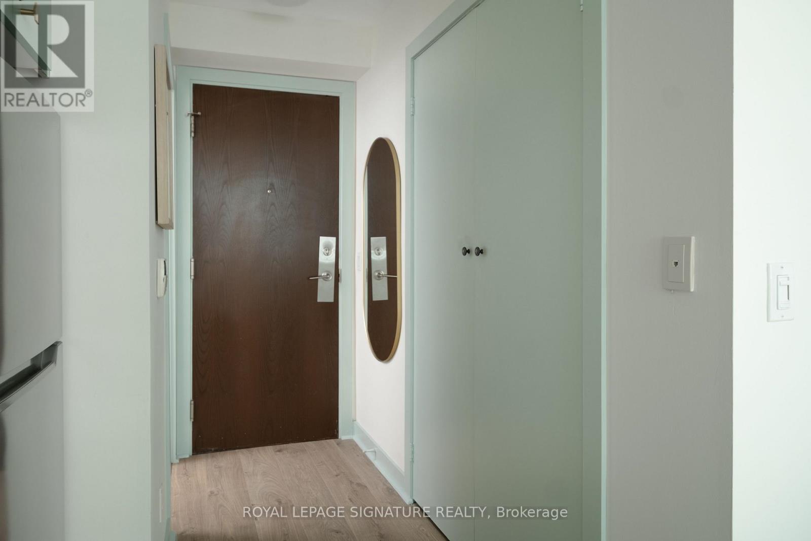 901- 80 Western Battery Road, Toronto, ON photo 3