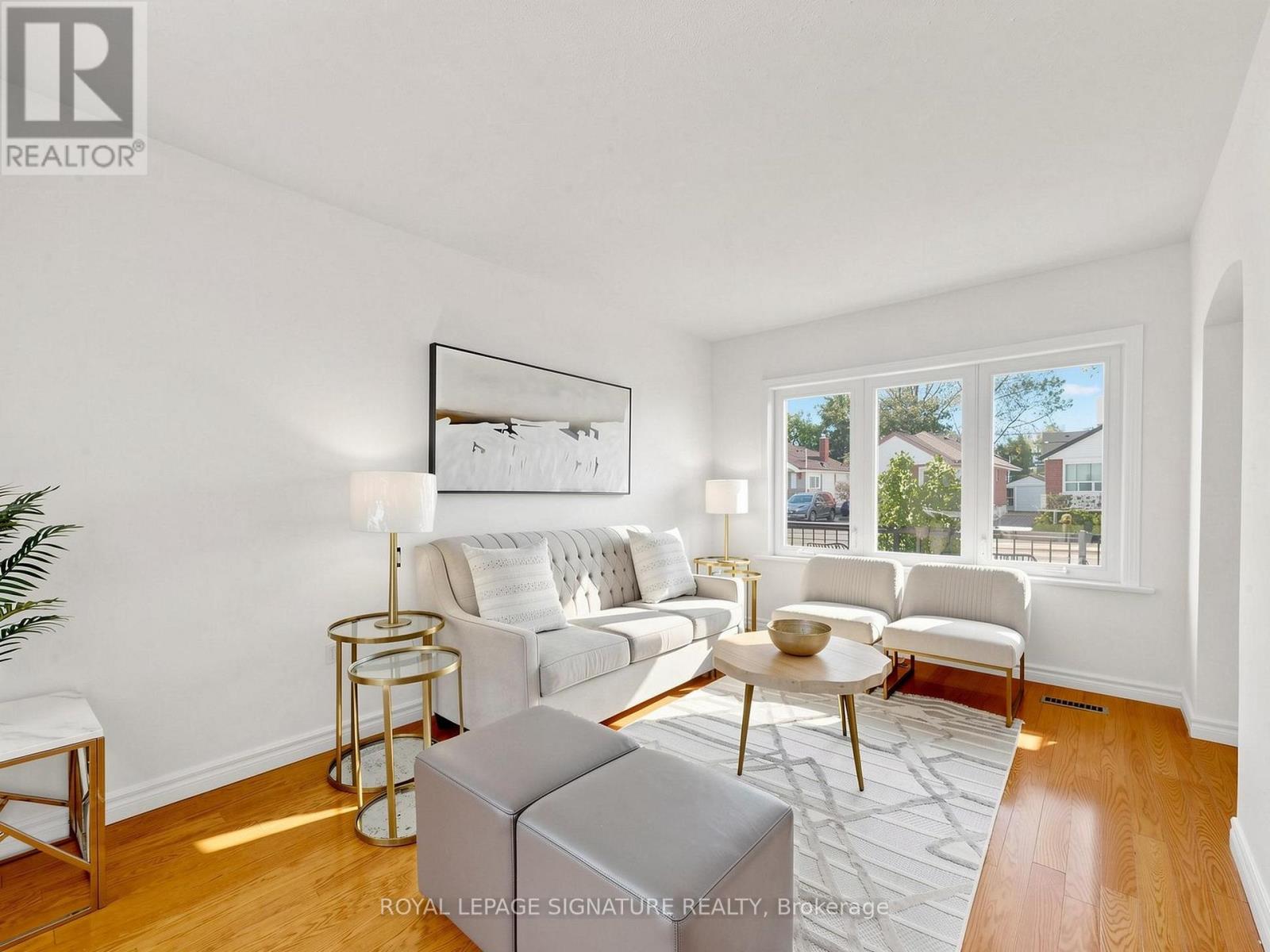 75 Inwood Avenue, Toronto, ON photo 3