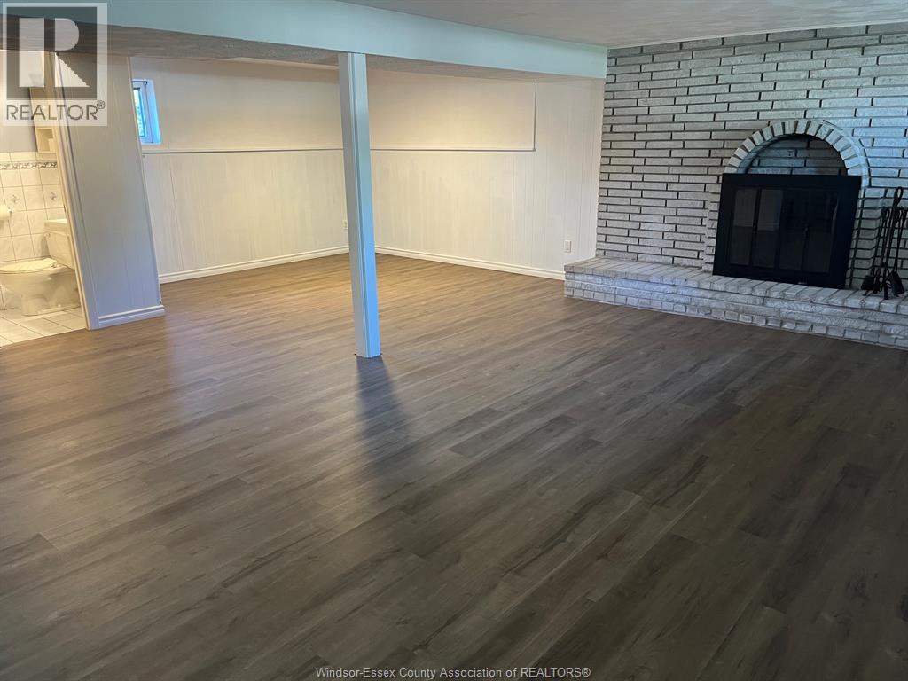371 OAK STREET - 39