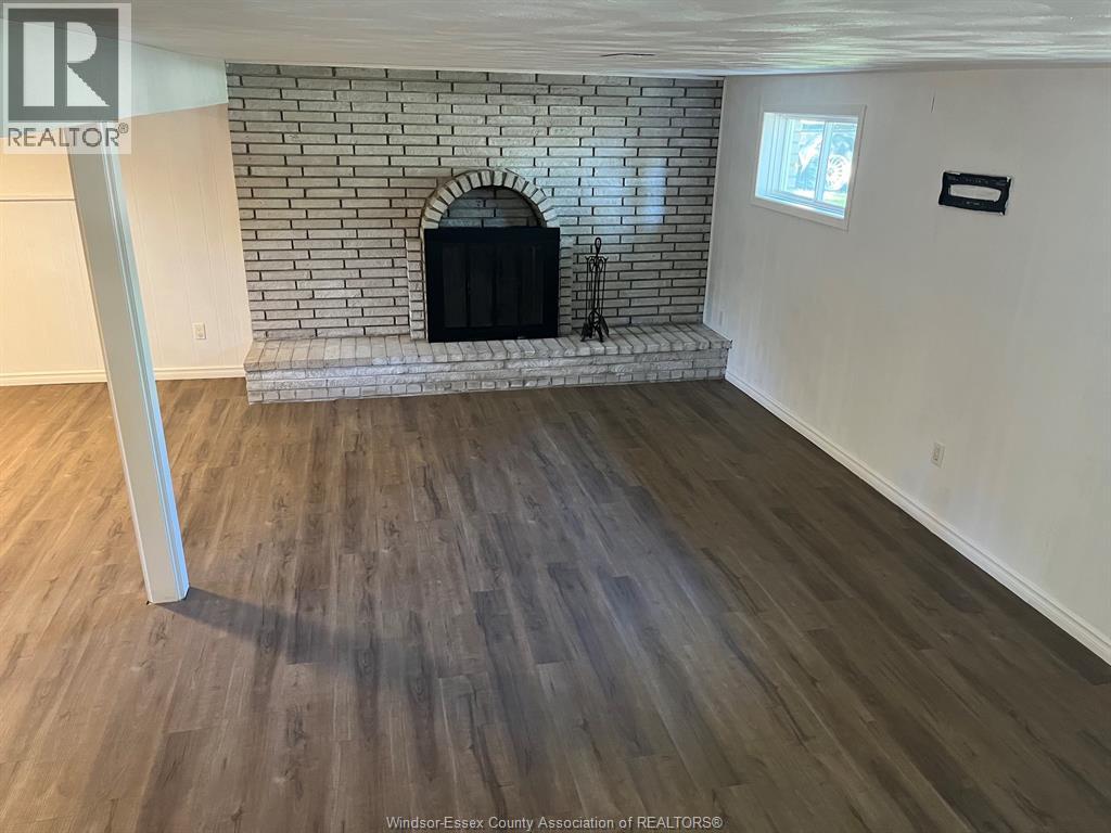 371 OAK STREET - 38