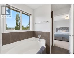 296 Evansbrooke Way Nw, Calgary, AB T3P1H2 Photo 44