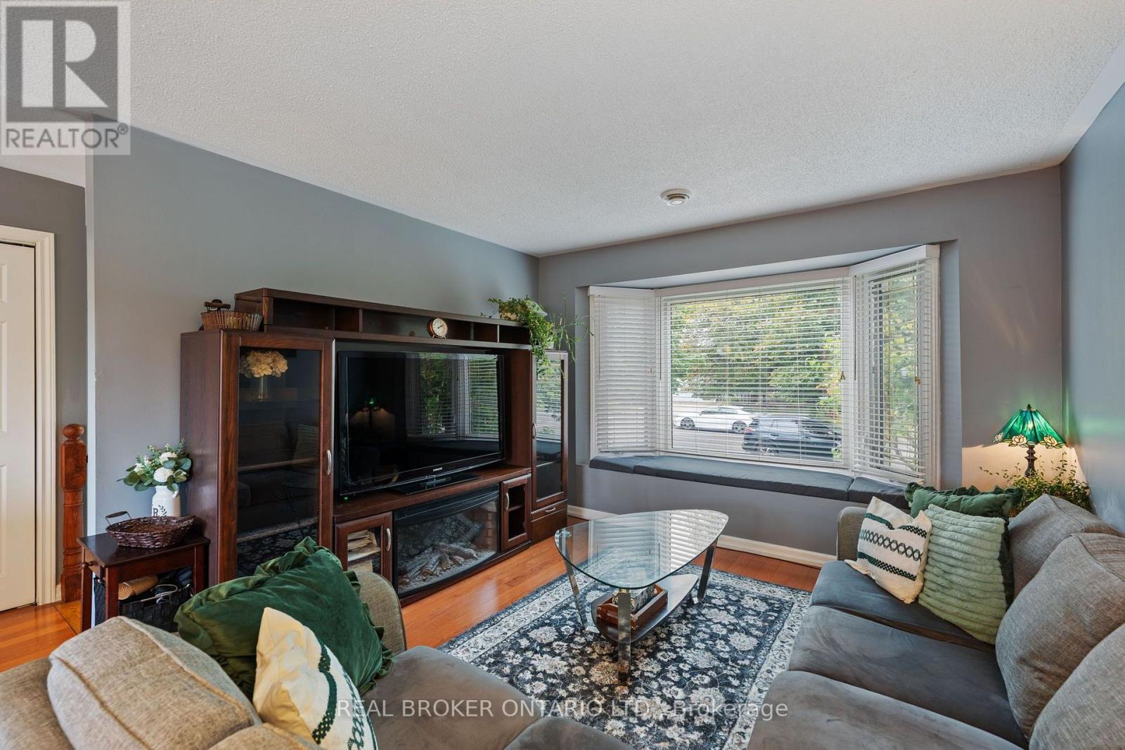 31 Gillin Road, Brantford, ON photo 15