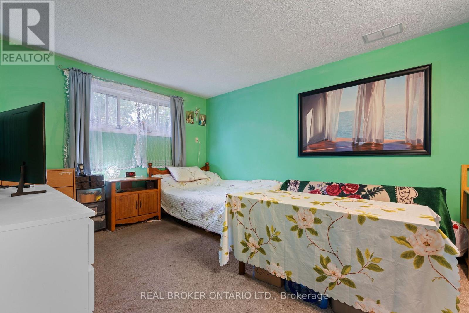 31 Gillin Road, Brantford, ON photo 30