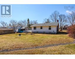 56 Regent Street, Amherst, NS B4H3T1 Photo 36