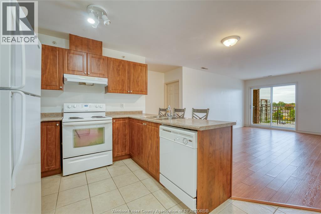 2650 Sandwich West PARKWAY Unit# 402, LaSalle — photo 7