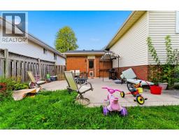 82 Beaver Crescent, Brantford, ON N3P1H8 Photo 24