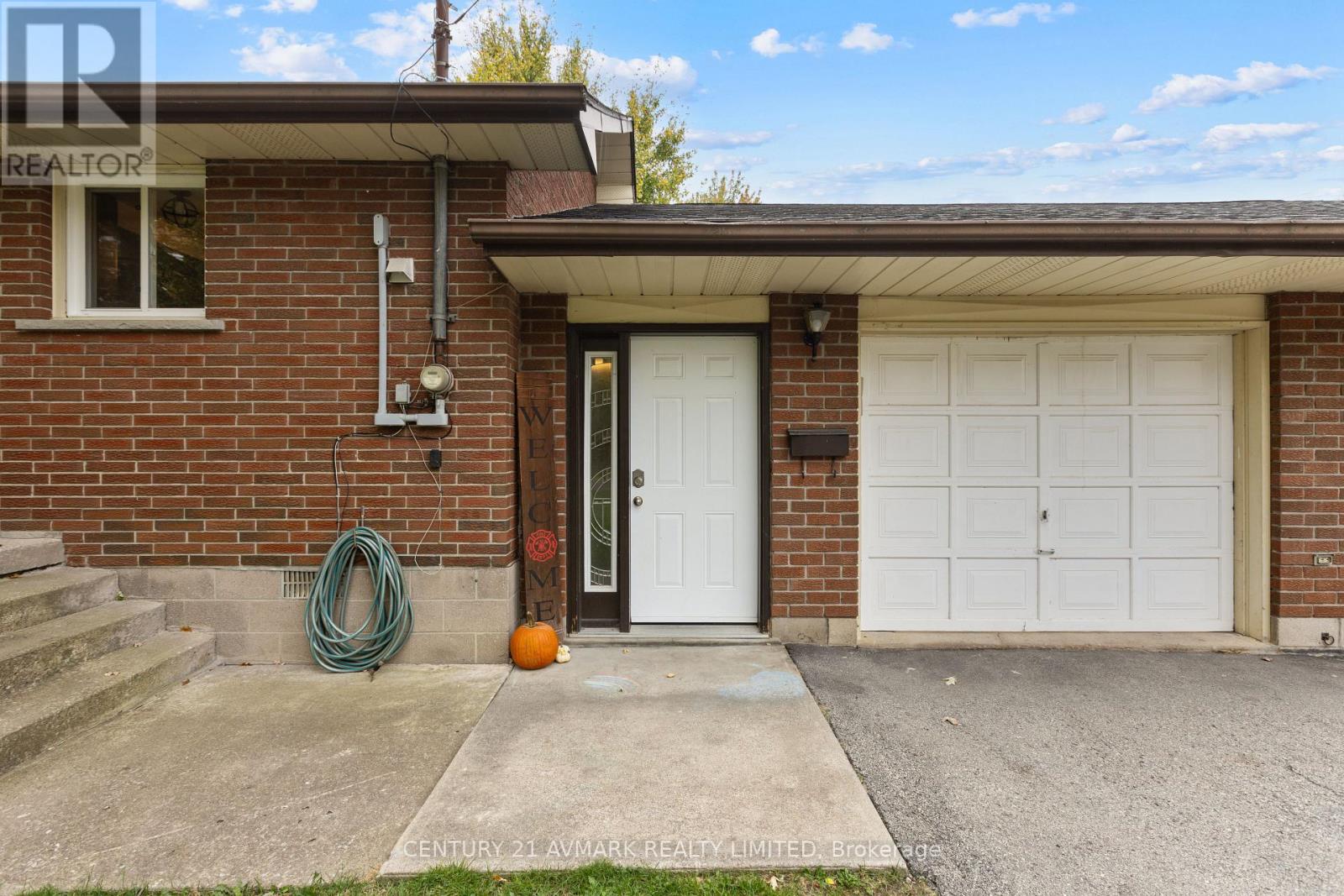 451 ARGYLE ROAD - 5