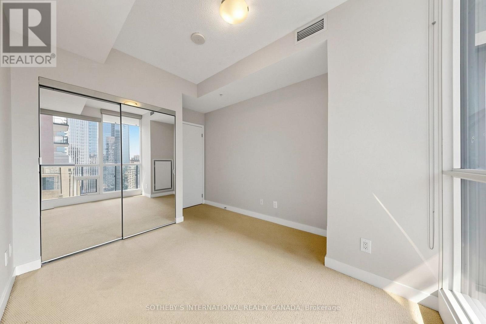 3906- 295 Adelaide Street West, Toronto, ON photo 18