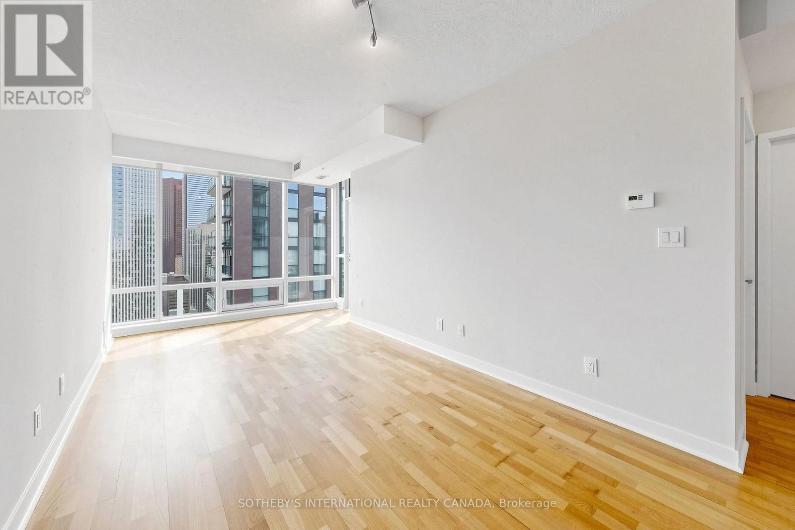 3906- 295 Adelaide Street West, Toronto, ON photo 5