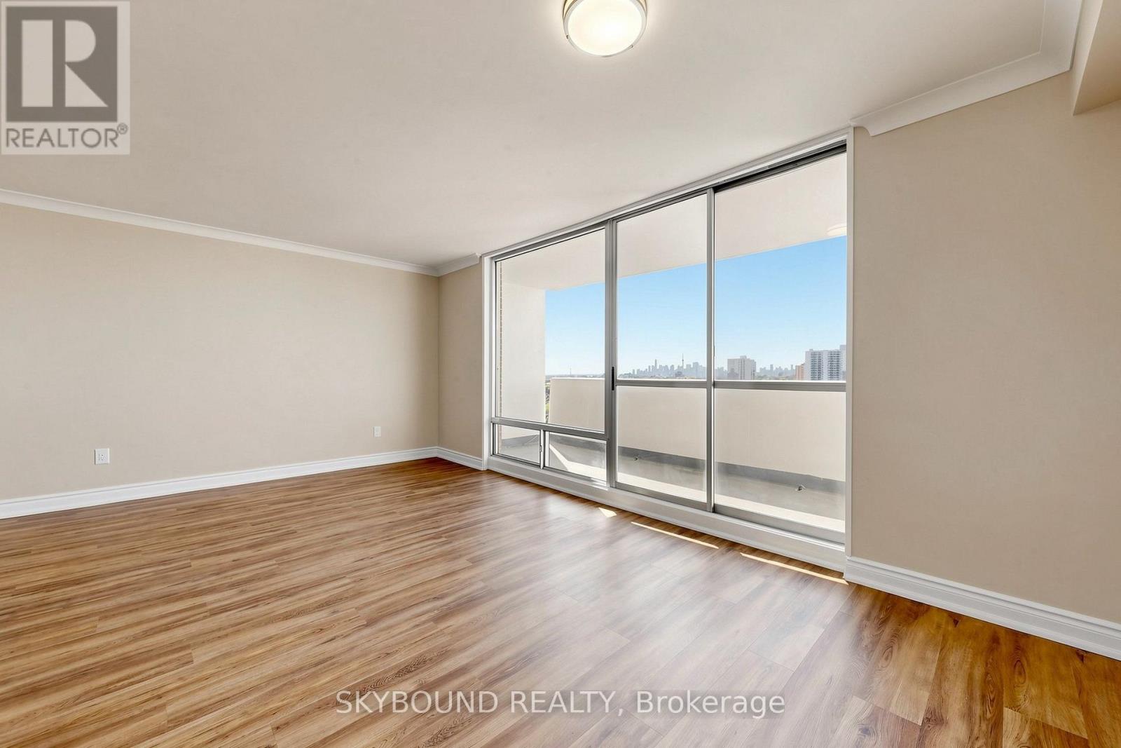 #1710 1 MASSEY SQUARE - 11