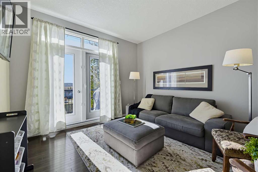 Photo of 79 Evansview Gardens NW, Calgary