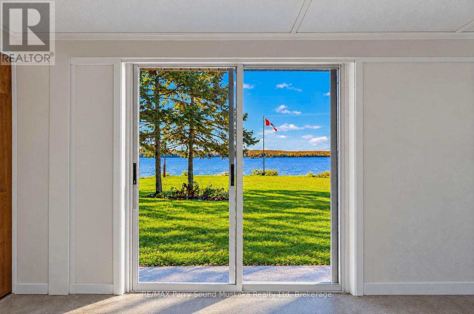 101 ROBINSON ROAD - 38