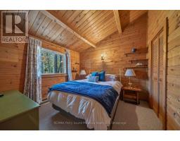 101 Robinson Road, Magnetawan, ON P0G1A0 Photo 13