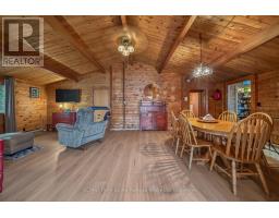 101 Robinson Road, Magnetawan, ON P0G1A0 Photo 17