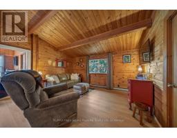 101 Robinson Road, Magnetawan, ON P0G1A0 Photo 19